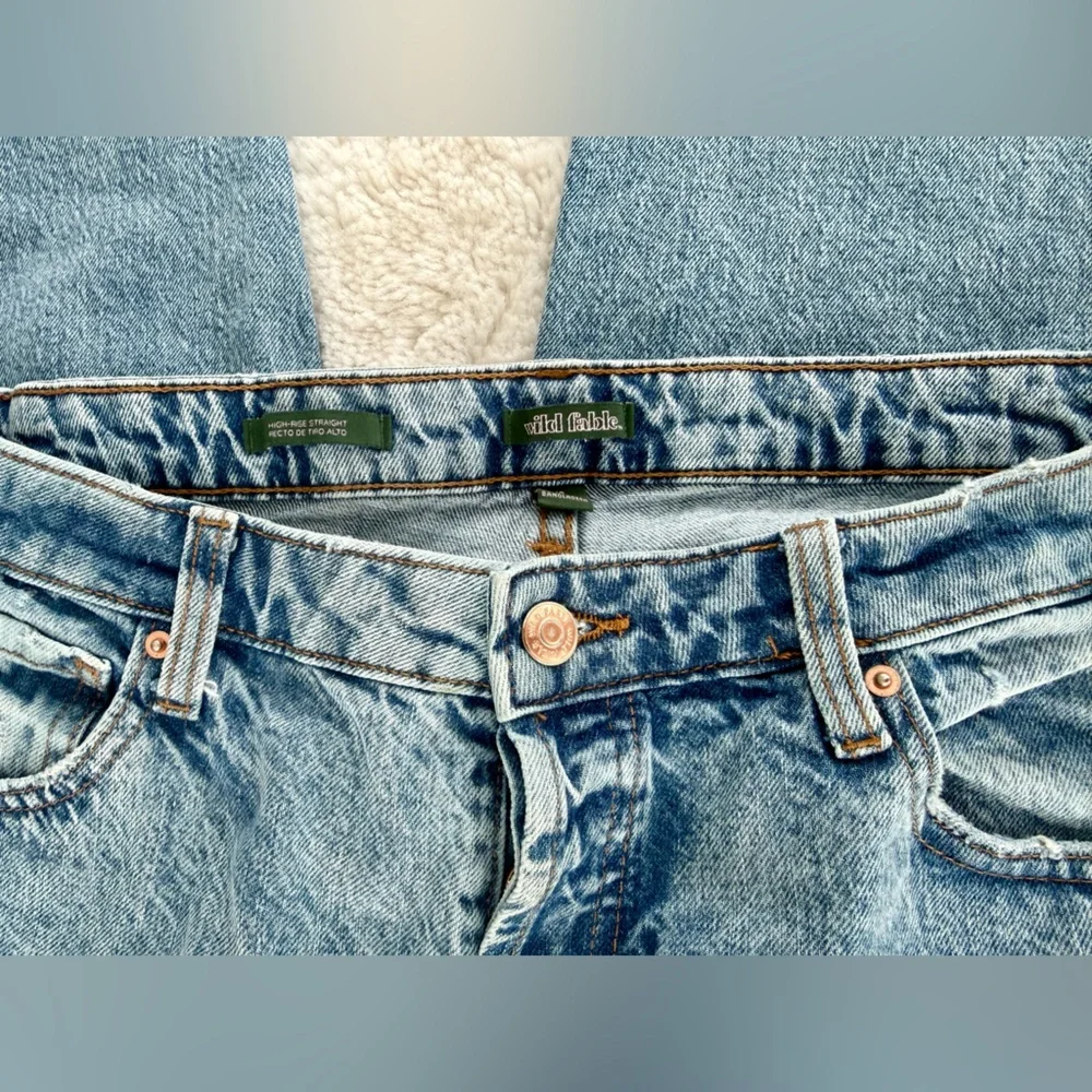 Wild Fable Light Wash Straight Leg Jeans | Vintage Style Denim - Picture 5 of 5